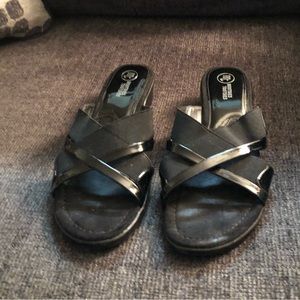Mootsies Tootsies heel sandals